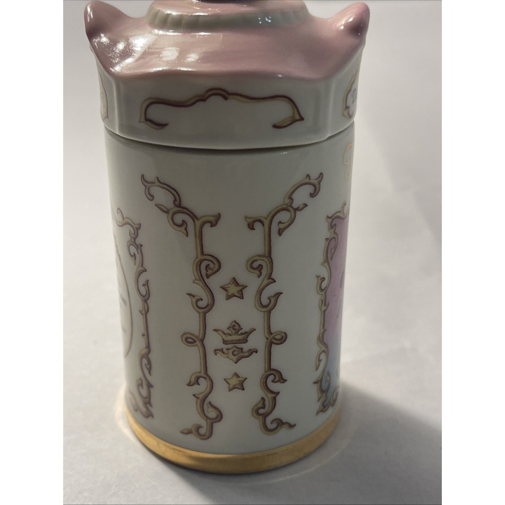 Walt Disney Spice Jar Collection Donald Duck Tarragon Jar 1995 Lenox Porcelain - Picture 7 of 15